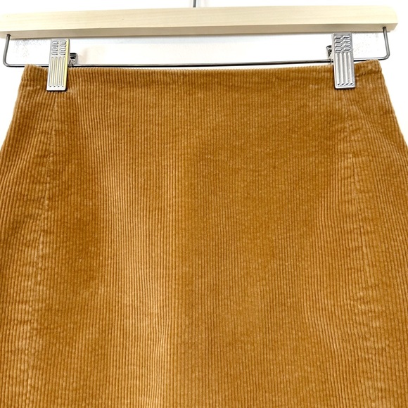Aritzia | Sunday Best | Lyra Corduroy Mini Skirt Size 00 - Picture 3 of 12